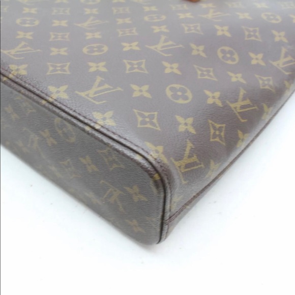 Louis Vuitton Luco Monogram Shoulder Bag Beauty - Picture 10 of 11
